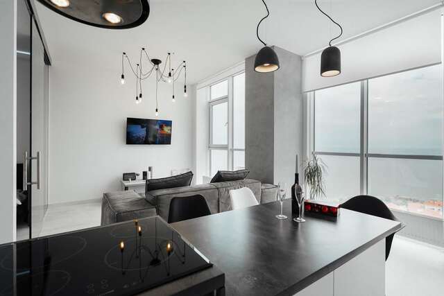 Апартаменты Sea and Sky Apartment Одесса-13